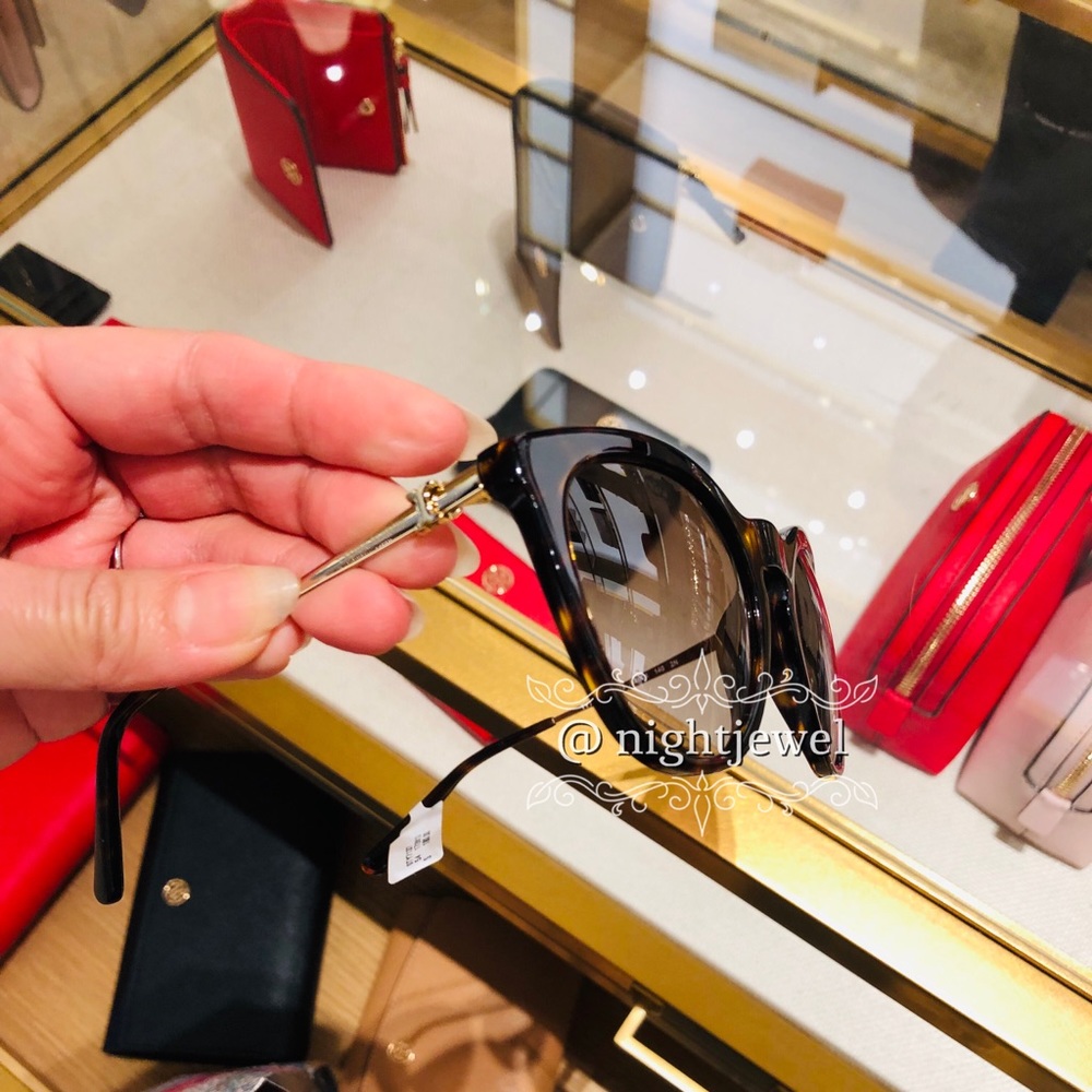 🔥SOLD🔥 Tory Burch🧡Cat Eye sunglasses Tortoise Gemini - Picture 3 of 9